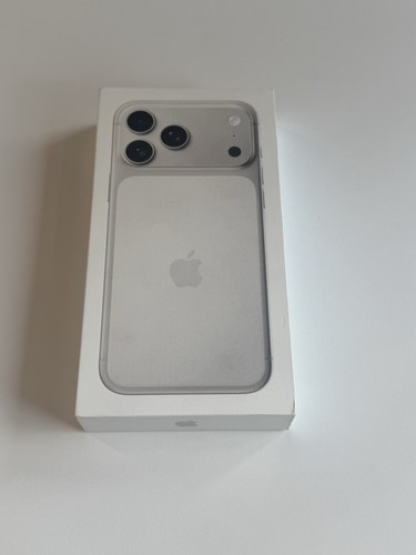 Apple iPhone 17 Pro Max - 256 GB - Silver (AT&T)