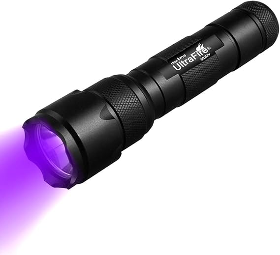 ULTRAFIRE 502UV 395-405 nm Black Light UV Flashlight Zoomable