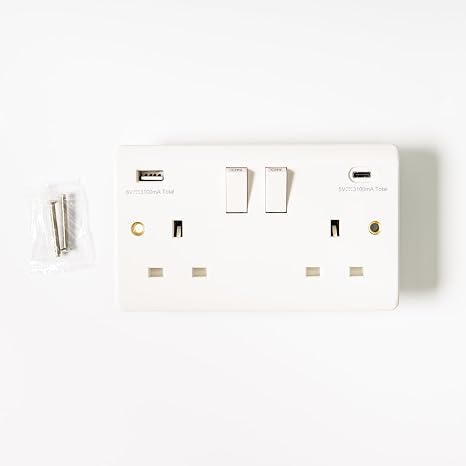 Double Plug USB Socket 13A 2 Gang Dual Switched Plug