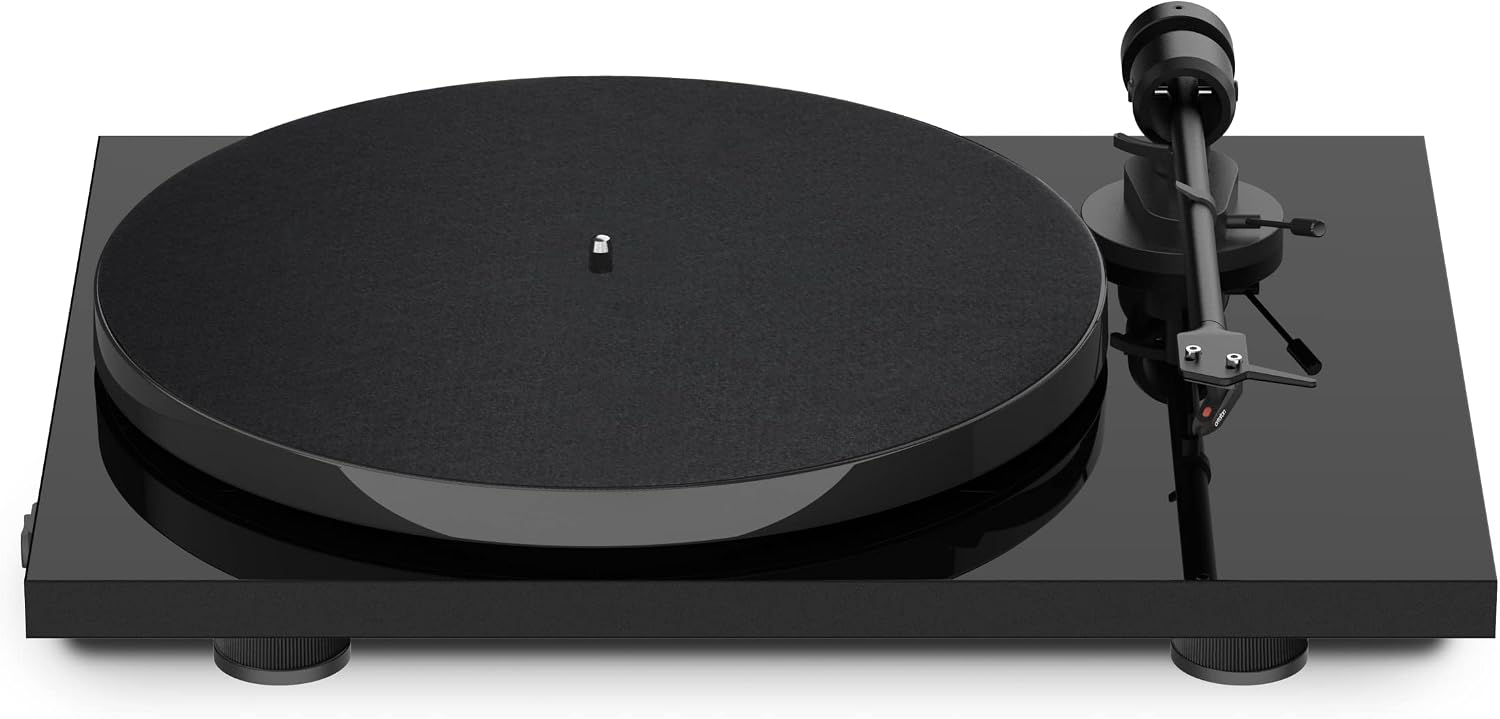 Pro-Ject E1, Plug & Play Entry Level Record Player with OM5e and 3345 electronic speed switch Black
