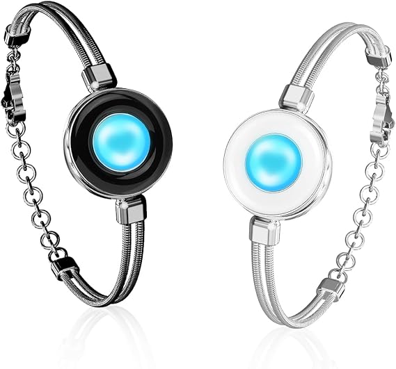TOTWOO Couple Bracelet Couple Gifts Partner Bracelets with Touch Long Distance Relationship Gift for Long Distances Couple Love Gifts Vibration & Light Up Bluetooth Pairing Jewellery, Sun and Moon