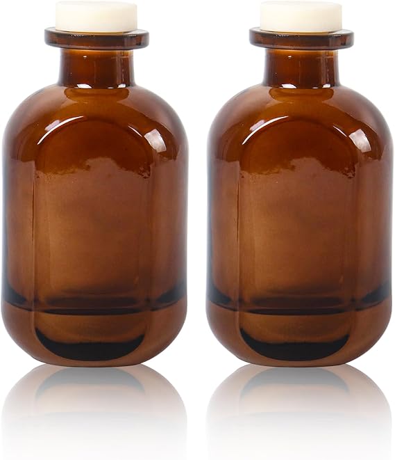 Klmnop 2 Pack Reed Diffuser Bottle, 5oz/150ml Empty Glass Diffuser Bottles with Lid, Replacement Diffusers Reed Sticks Diffuser Bottles for Wedding, Party, Living Room(Brown)