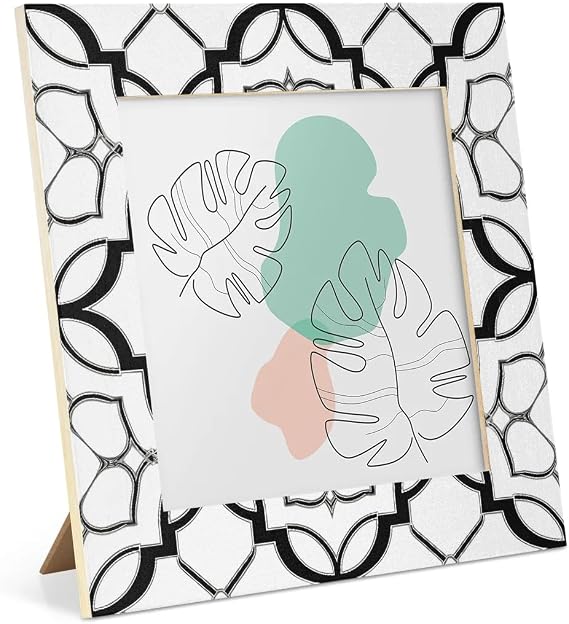 Grid Window Photo Frame 4x4 Grid 4x4 Display wooden photo frames horizontally and vertically, displayed on desktops