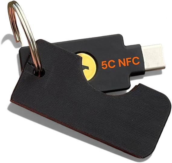 YubiKey 5C NFC対応保護フリップケース - 2個パック - キーチェーンホルダー - 丈夫なカバー 安全なキーリング付き ブラック 2