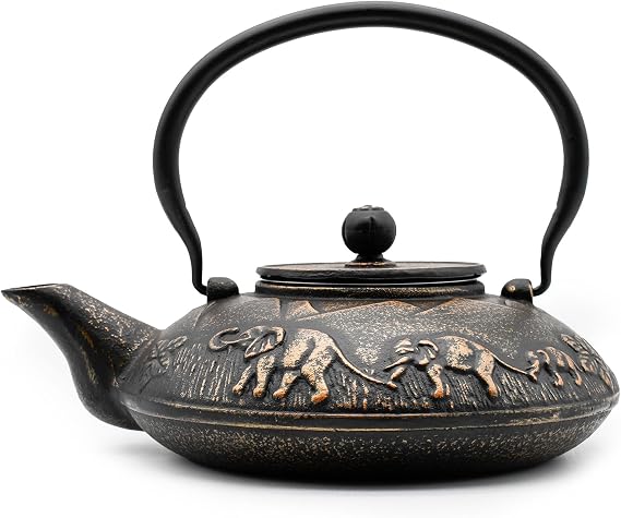 Zen Minded Traditional Japanese Cast Iron Tetsubin Stovetop Teakettle Teapot with Stainless-Steel Mesh Loose-Leaf Filter for Green Tea & Infusions 1.1L Elephant Pattern - Black & Gold