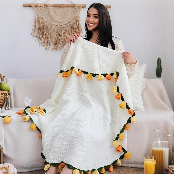 Flower Bouquet Blanket, Handmade Crochet Romantic Flowers Rose Bouquet, Knitting Floral Bed Throw for Mother's Day Birthday Home Decor (Yellow, Finished Blanket 80cm)